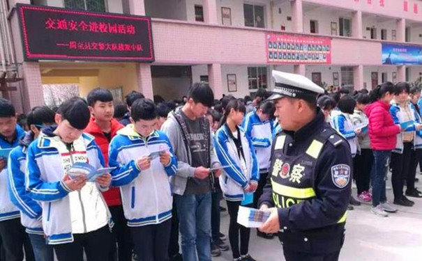 微信图片_20190519165021_副本.jpg